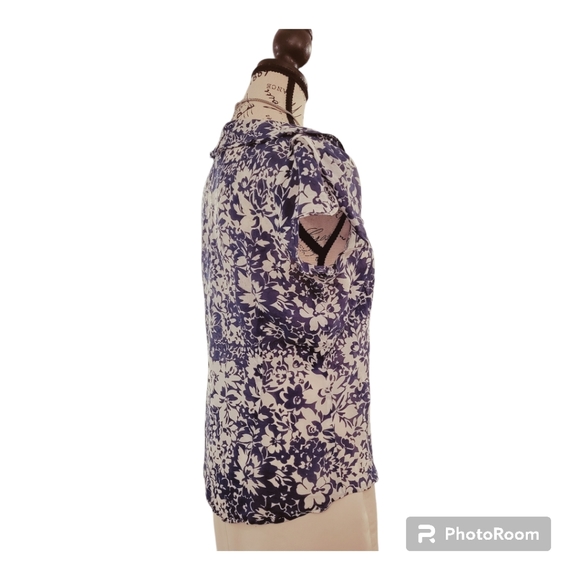 Banana Republic Silk Blend Blue Tones Blouse - Picture 4 of 7